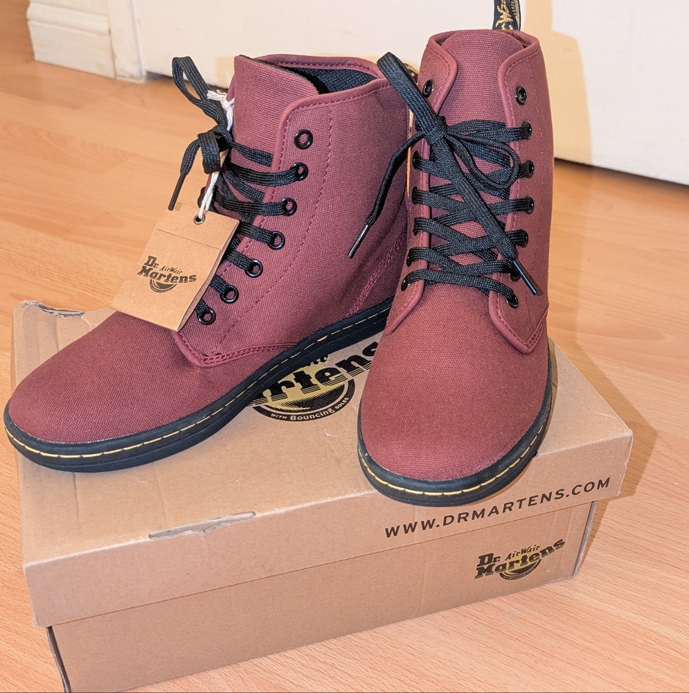 NEW Dr. Martens Cherry Red Shoreditch High Tops